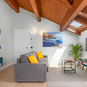 Casa Gialla 7a, New Milano&como Bregnano