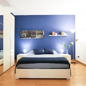 Chiara 34 - M4 Metro Blu Apartment
