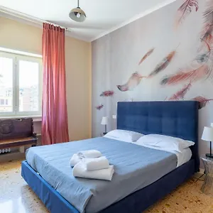 https://casa-preziosa-in-metro-piramide.it-romehotels.com
